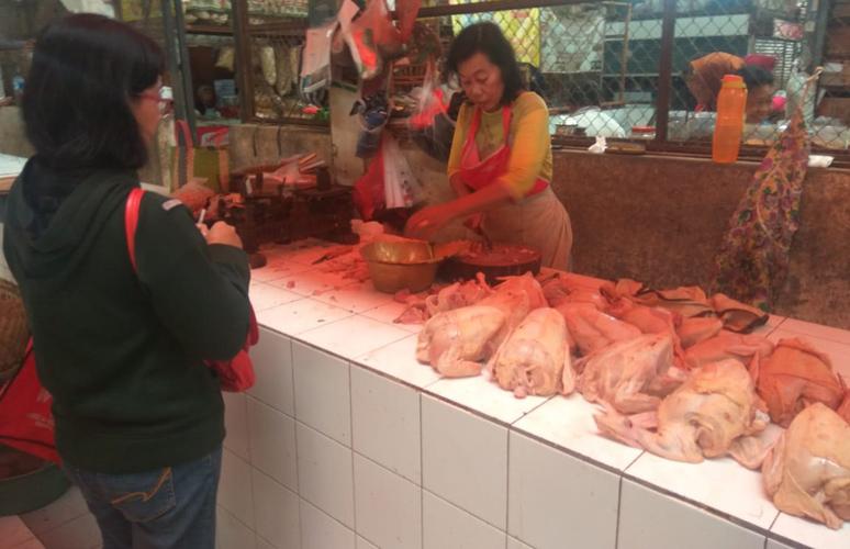 Jelang Ramadan, Harga Daging Ayam Ras di Salatiga Naik