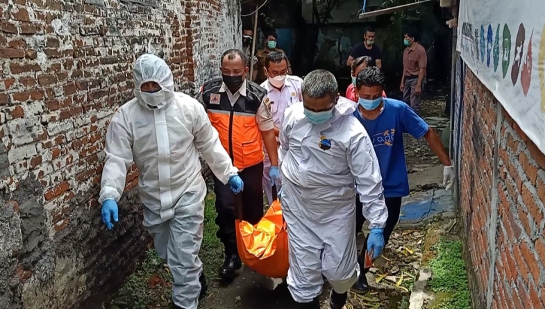 Warga Sragen Ditemukan Tewas di Rumah, Ada Luka di Kepala dan Tangan 