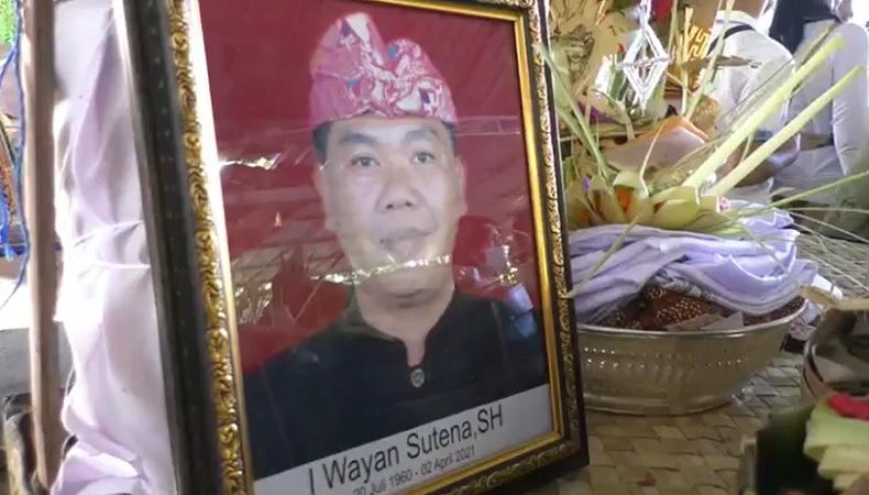 Meninggal Usai Divaksin, Eks Ketua DPRD Klungkung I Wayan Sutena Positif Covid-19