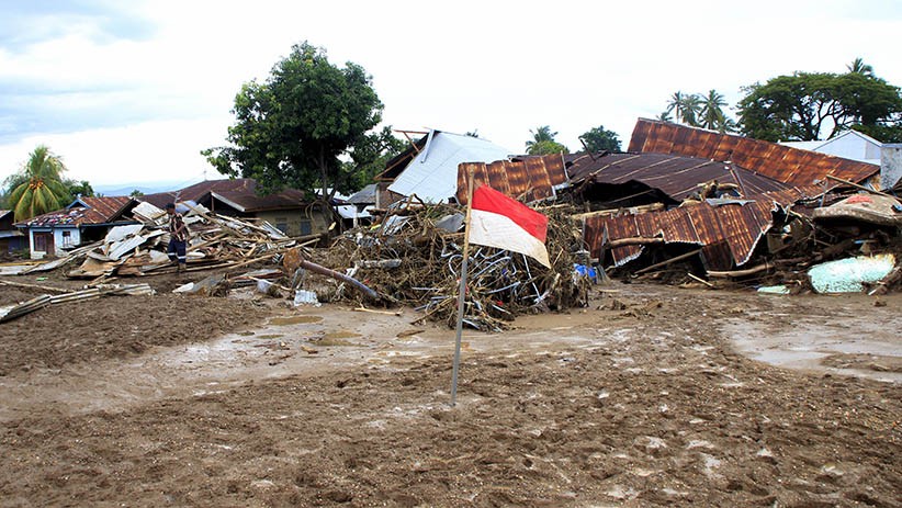 Kondisi Terkini di Flores Timur, Warga Mencari Sisa Barang yang Diterjang Banjir - Bagian 3
