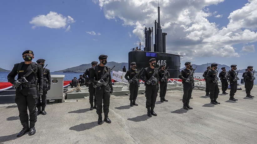 Penampakan Kapal Selam KRI Alugoro-405, Tambah Kekuatan TNI di Koarmada II - Bagian 3