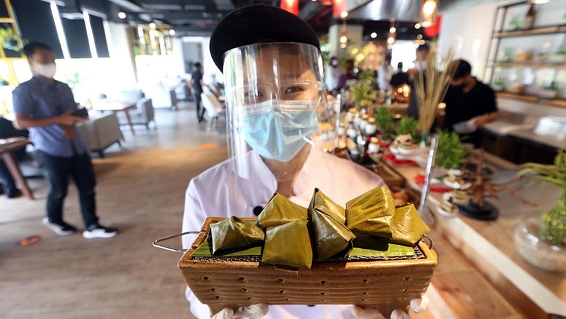 Nostalgia di Bulan Ramadan, Restoran Ini Sajikan Jajanan Tempo Doeloe  - Bagian 2