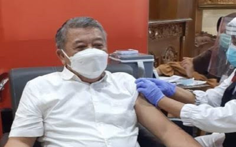 Banyak Guru di Jatim Menolak Divaksin Covid-19, Ketua DPRD Kusnadi: Kami Prihatin