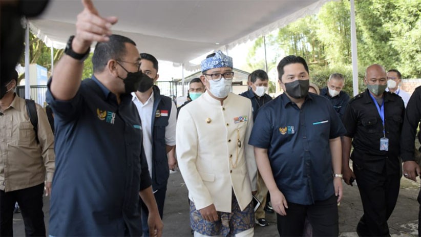 Erick Thohir bersama Ridwan Kamil Tinjau Sentra Vaksinasi Kementerian BUMN - Bagian 3