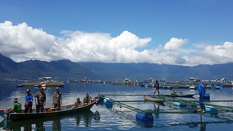 Bupati Agam Sebut Banyak Keramba Jaring Apung di Danau Maninjau Tanpa Pemilik