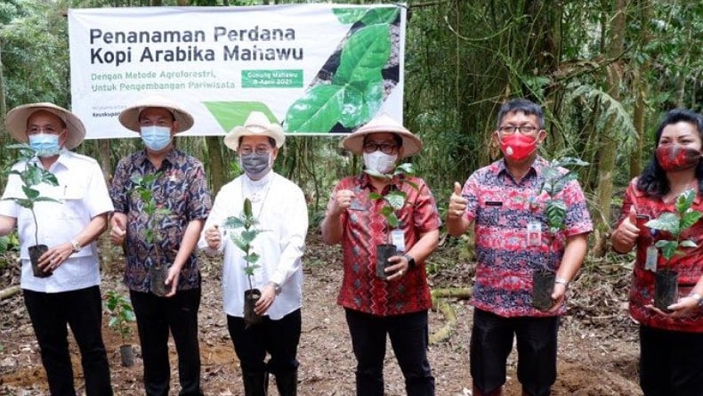 Komoditas Kopi Jadi Pendukung Pariwisata Kota Tomohon