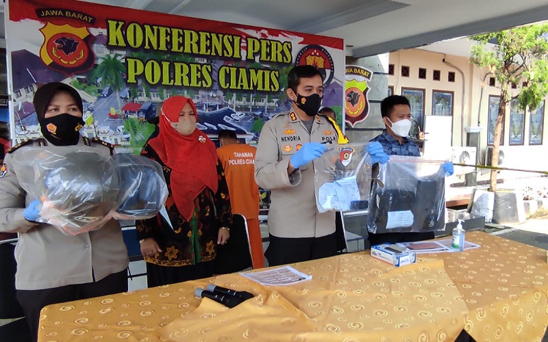 Pencuri Modus Pecah Kaca Mobil Gasak Rp101 Juta di NPCI Ciamis Ditangkap Polisi