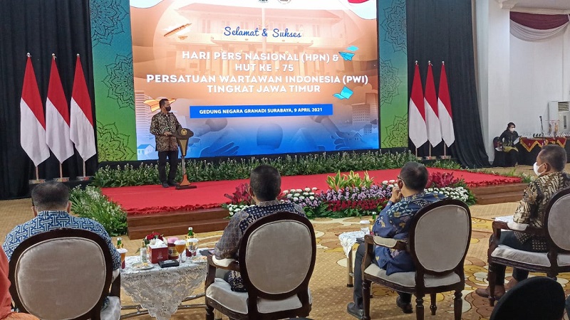 Sukses Tangani Covid-19, Kapolda Nico Afinta Dapat Penghargaan PWI Jatim Award 