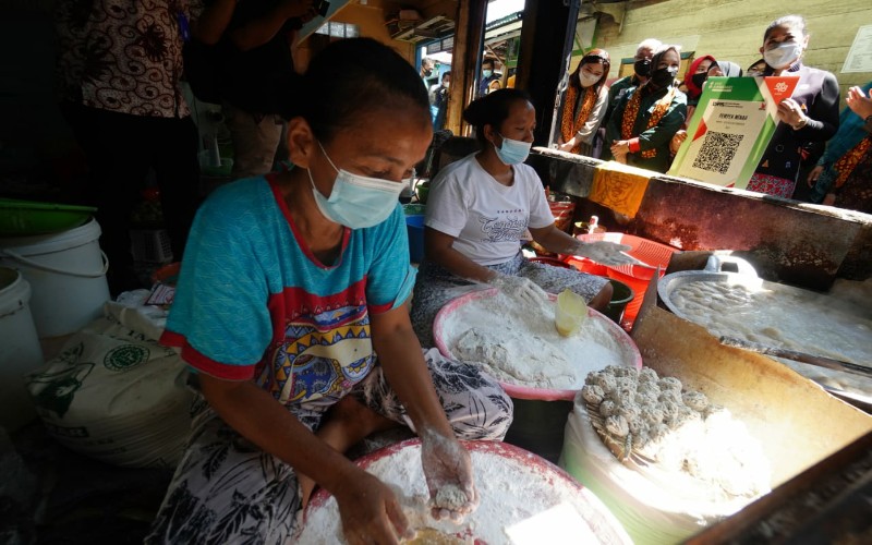 Menyusuri Kampung Pempek Tanggo Rajo, Wisata Khas di Pinggir Sungai Musi