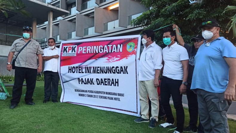 title KPK dan Bupati Manggarai Barat Sidak ke 6 Lokasi Aset dan Pajak Bermasalah KPK dan Bupati Manggarai Barat Sidak ke 6 Lokasi Aset dan Pajak Bermasalah