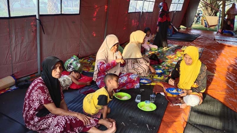 title Gas Beracun Muncul di Aceh Timur, 259 Orang Mengungsi Gas Beracun Muncul di Aceh Timur, 259 Orang Mengungsi