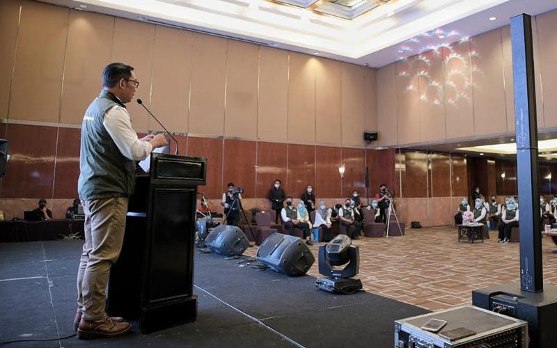 Gubernur Ridwan Kamil Hadiri Jabar Bergerak Award 2021  - Bagian 2