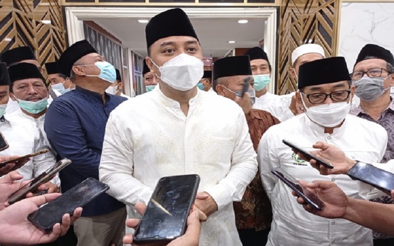 Eri Cahyadi: Pejabat Digaji Uang Rakyat, Malu Masih Ada Gizi Buruk di Surabaya  