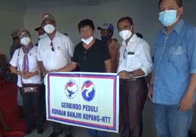 Gerkindo Salurkan Bantuan bagi Korban Bencana Badai Seroja di Kupang