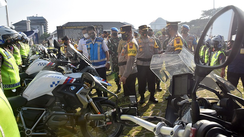 Polda Jateng Gelar Apel Operasi Keselamatan Candi 2021 - Bagian 1