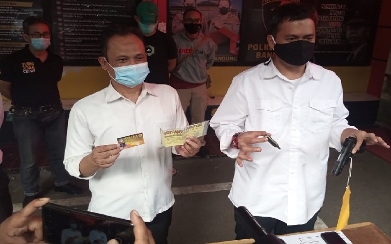 Koboi Pasar di Bandung Ditangkap Polisi, Ini Motif Pelaku 4 Kali Tembakan Pistol 