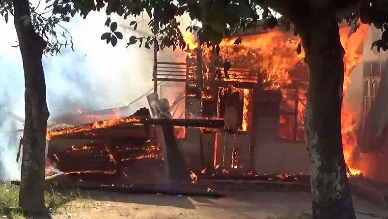 4 Remaja Perempuan Bakar Rumah Gegara Bosan Tak Ada Kegiatan