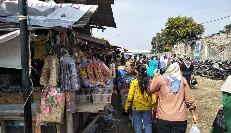 Jelang Puasa, Warga KBB dan Cimahi Serbu Pasar Tradisional