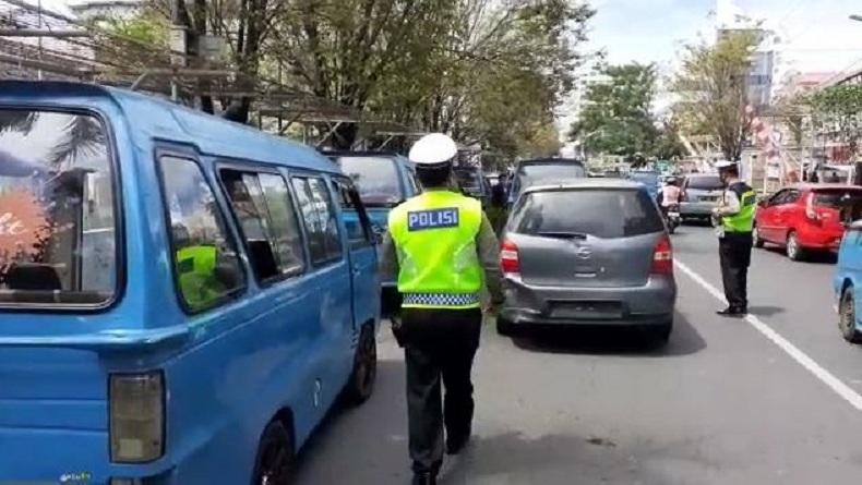 Operasi Keselamatan Samrat di Manado, Pengguna Kendaraan Diminta Tertib Lalu Lintas
