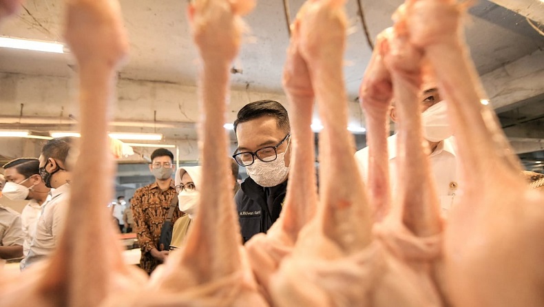 Hari Pertama Puasa, Ridwan Kamil dan Mendag Pantau Harga di Pasar Kosambi Bandung