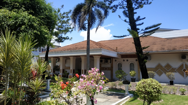 Wah, 10 Keluarga Tak Mampu Akan Menginap di Rumah Wali Kota Padang