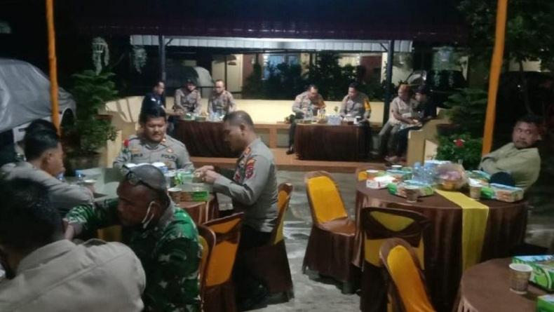 Hari Pertama Puasa, TNI-Polri dan Masyarakat Sahur Bersama di Batubara