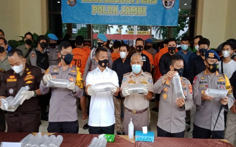 Polda Jambi Tangkap Dua Jaringan Penyelundup Benur Senilai Rp25 Miliar