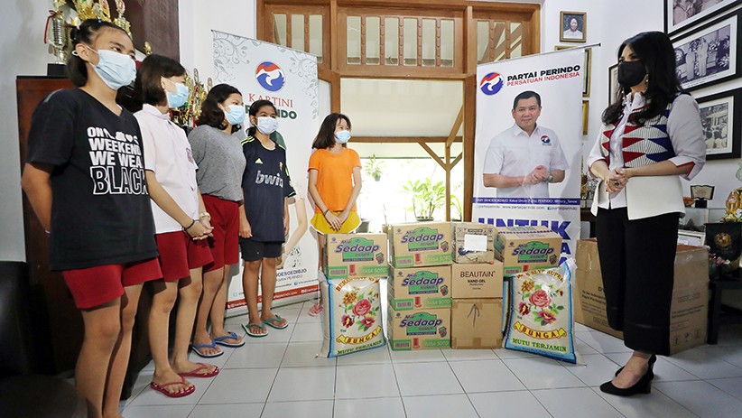 HUT ke-5 Kartini Perindo Kunjungi Yayasan Hati Suci - Bagian 3