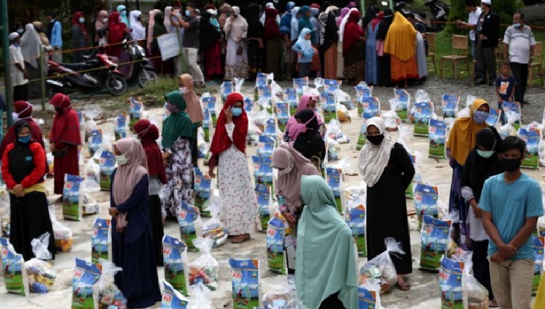 Masyarakat Miskin di Aceh Terima Sembako dari Komunitas Muslim Turki di Jerman