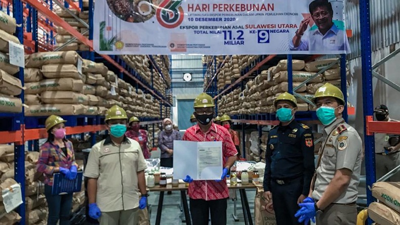 Ribuan Ton Bungkil Kelapa Sulut Diekspor ke India