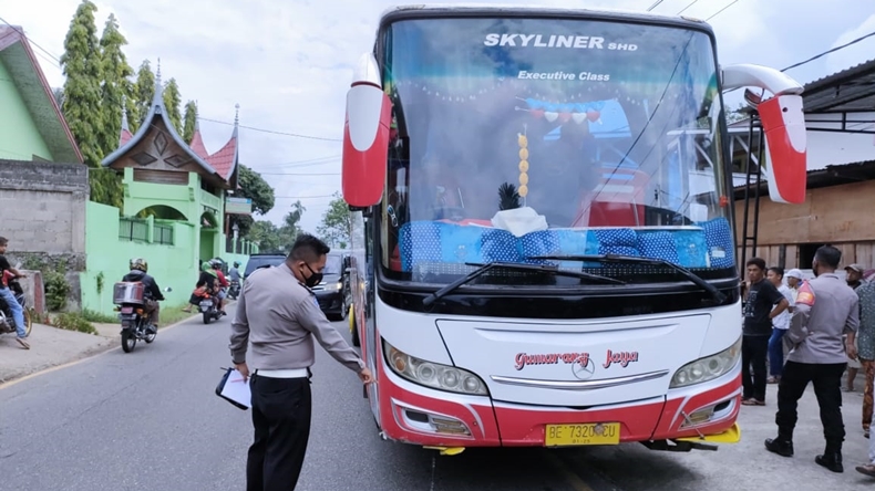Sambar 3 Pelajar hingga Tewas, Sopir Bus Gumarang Jaya Jadi Tersangka