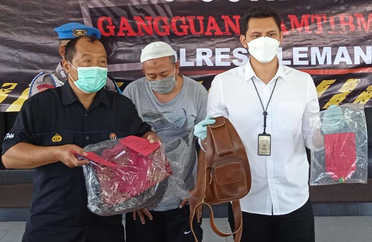 Ngaku Dokter, Pria Ini Gondol 5 Handphone Milik Pedagang Daging di Sleman