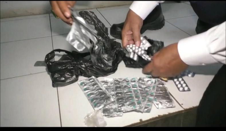 Petugas Lapas Gagalkan Penyelundupan Obat Terlarang, Modus Dilempar lewat Tembok