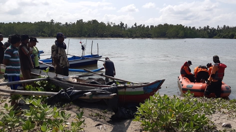 Banyak Buaya, Pencarian Nelayan yang Hilang di Pesisir Selatan Tersendat