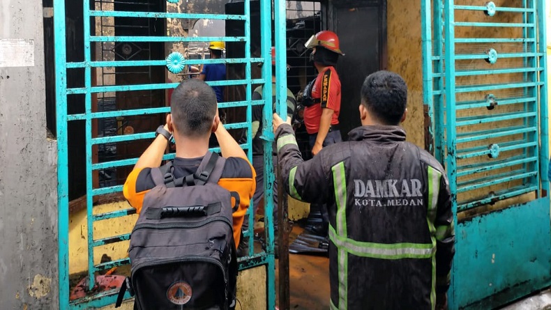 Kebakaran di Jalan Garu Medan Amplas, Warga Panik Berhamburan
