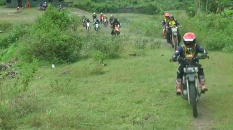 Geber Trail di Perbukitan, Cara Pembalap Semarang Menunggu Waktu Berbuka Puasa