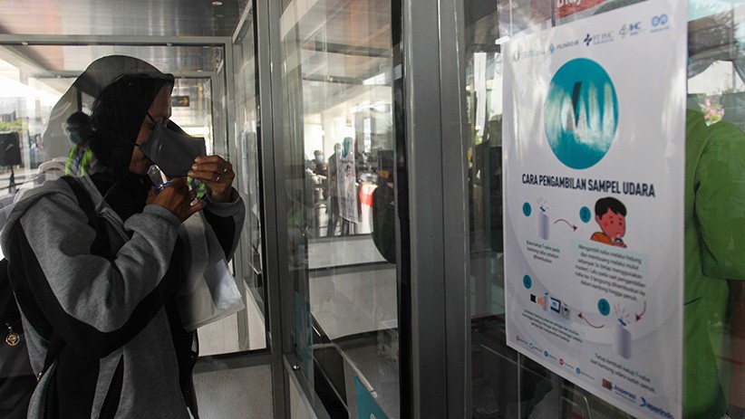 Deteksi Covid-19, Pelabuhan Tanjung Perak Terapkan Tes GeNose C19 - Bagian 1