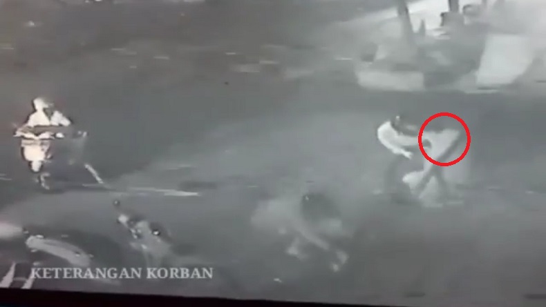 Komplotan Begal Beraksi di Depan Mal Jalan Peta Bandung, Rampas HP dan Dompet Korban