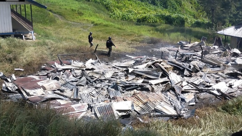 KKB Bakar Rumah Kepala Suku dan Guru, Satgas Nemangkawi Buru Kelompok Beoga
