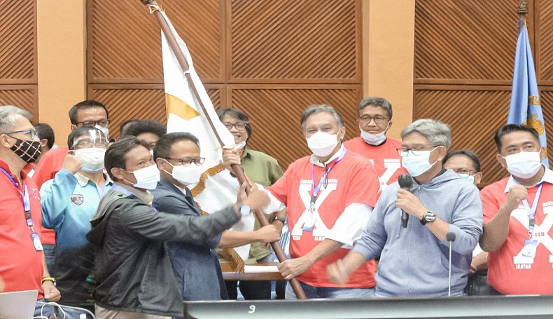 Punya Kekuatan Mumpuni, Gembong Primadjaja Ajak IA ITB Perang Melawan Covid-19