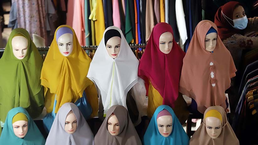 Geliat Jual Beli Busana Muslim di Pasar Tanah Abang - Bagian 1