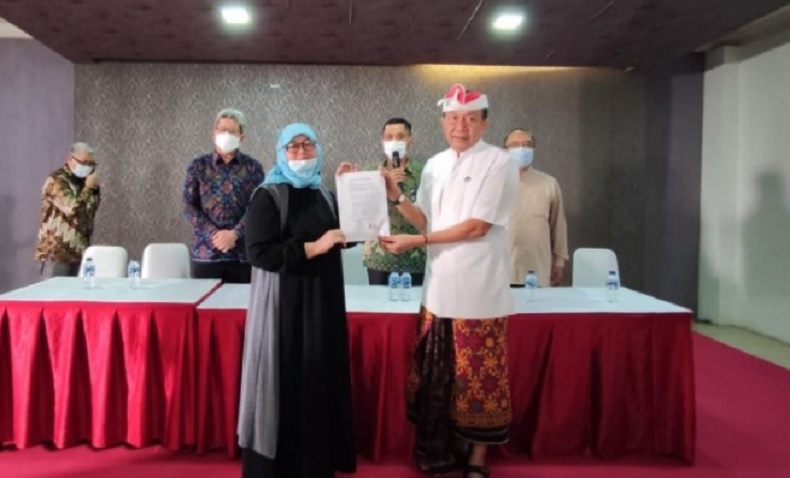 Akhirnya Desak Made Darmawati Minta Maaf usai Hina Umat Hindu