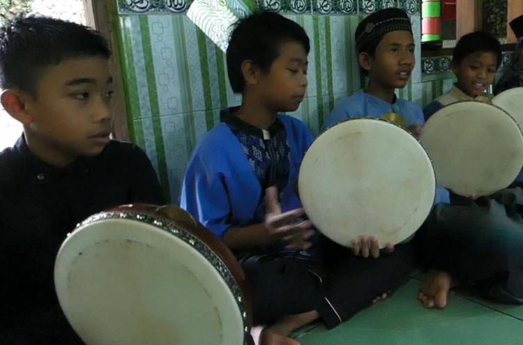 Tampung Santri Berkebutuhan Khusus dan ODGJ, Ponpes Ainul Yakin Khatamkan Al Quran Setiap Pekan