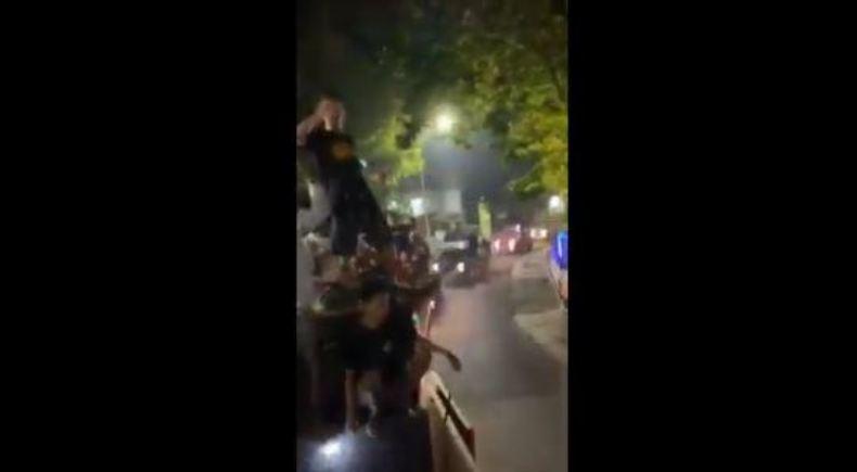 title Viral, Video Warga Konvoi Bangunkan Sahur Naik Truk di Blora Viral, Video Warga Konvoi Bangunkan Sahur Naik Truk di Blora