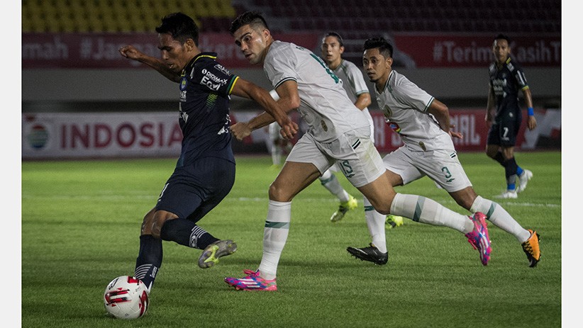 Persib Menang Lawan PSS, Bertemu Persija di Final Piala Menpora - Bagian 1