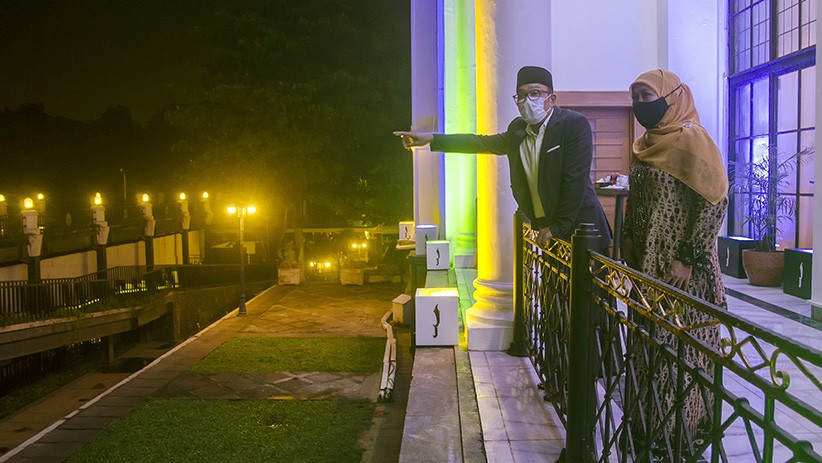 Gubernur Khofifah Minta Ridwan Kamil Mendesain Masjid Islamic Center Surabaya 