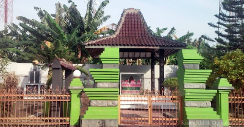 Monumen Plasenta R.A Kartini - Wesata.ID