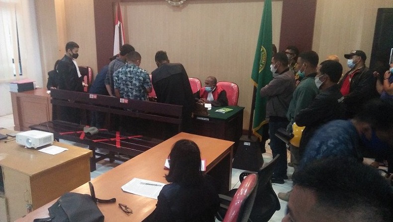 title Pelaku Utama Pembunuhan Mahasiswa Unpatti Divonis 15 Tahun, Penasihat Hukum Pikir-Pikir Pelaku Utama Pembunuhan Mahasiswa Unpatti Divonis 15 Tahun, Penasihat Hukum Pikir-Pikir