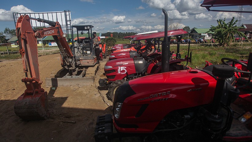 Dorong Produktivitas Food Estate, Kementan Kirim 34.356 Alat Mesin Pertanian - Bagian 2