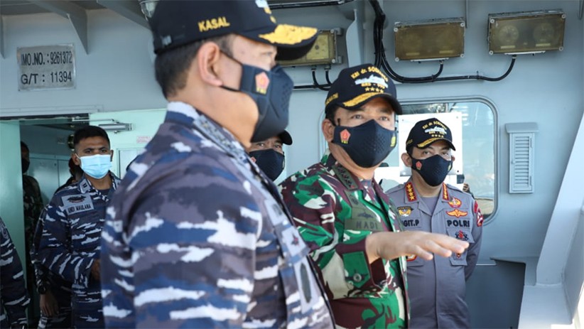 Naik KRI dr Soeharso, Panglima TNI Pantau Pencarian Kapal Selam KRI Nanggala - Bagian 1